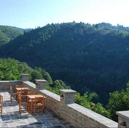Negades Hotel Dryades الغرفة الصورة
