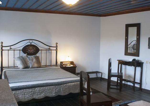 Negades Hotel Dryades الغرفة الصورة